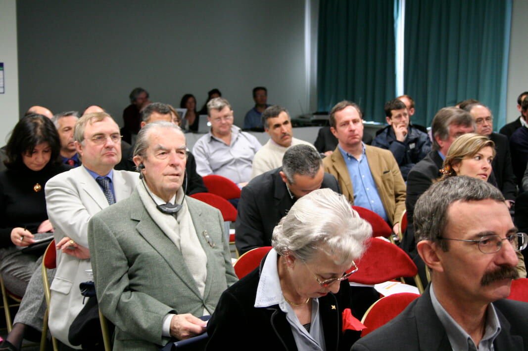 Vincent Bertomeu lors d'une captation de conférence institutionnelle en Provence